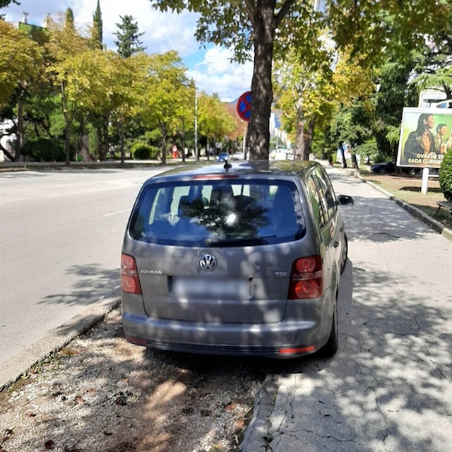 Kažnjavanje nepropisnog parkiranja na javnim zelenim površinama