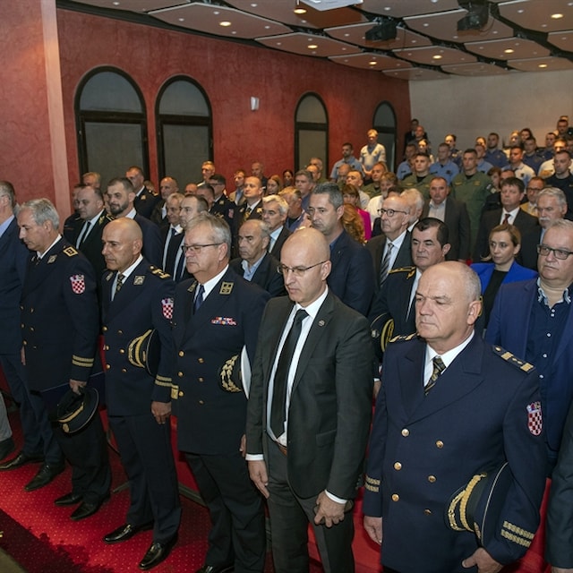 U Splitu svečano obilježen Dan policije