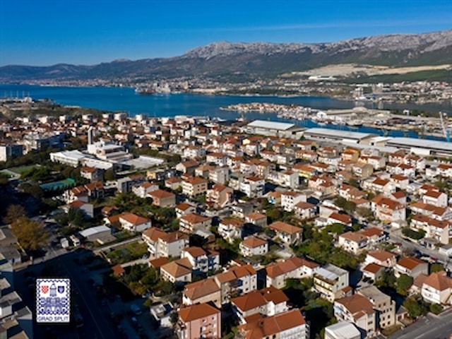 Godišnji izvještaj o ispitivanju kvalitete zraka s mjernih postaja Grada Splita