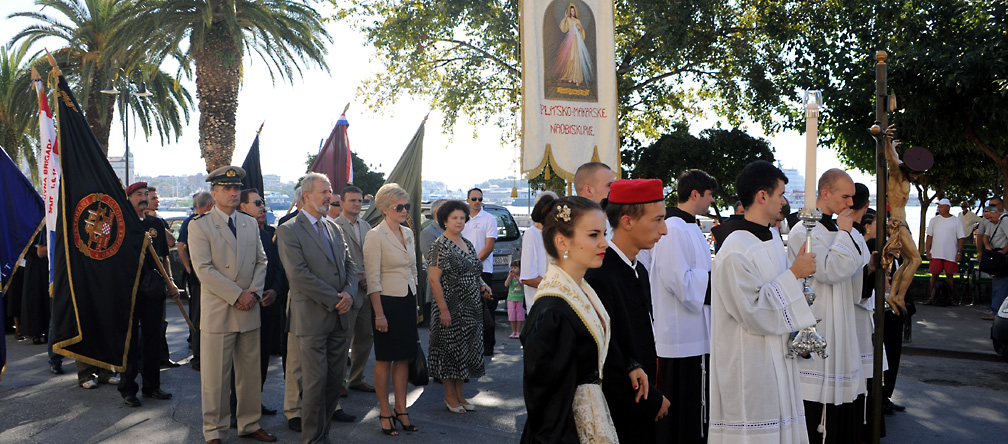 2012_10_06_procesija.jpg